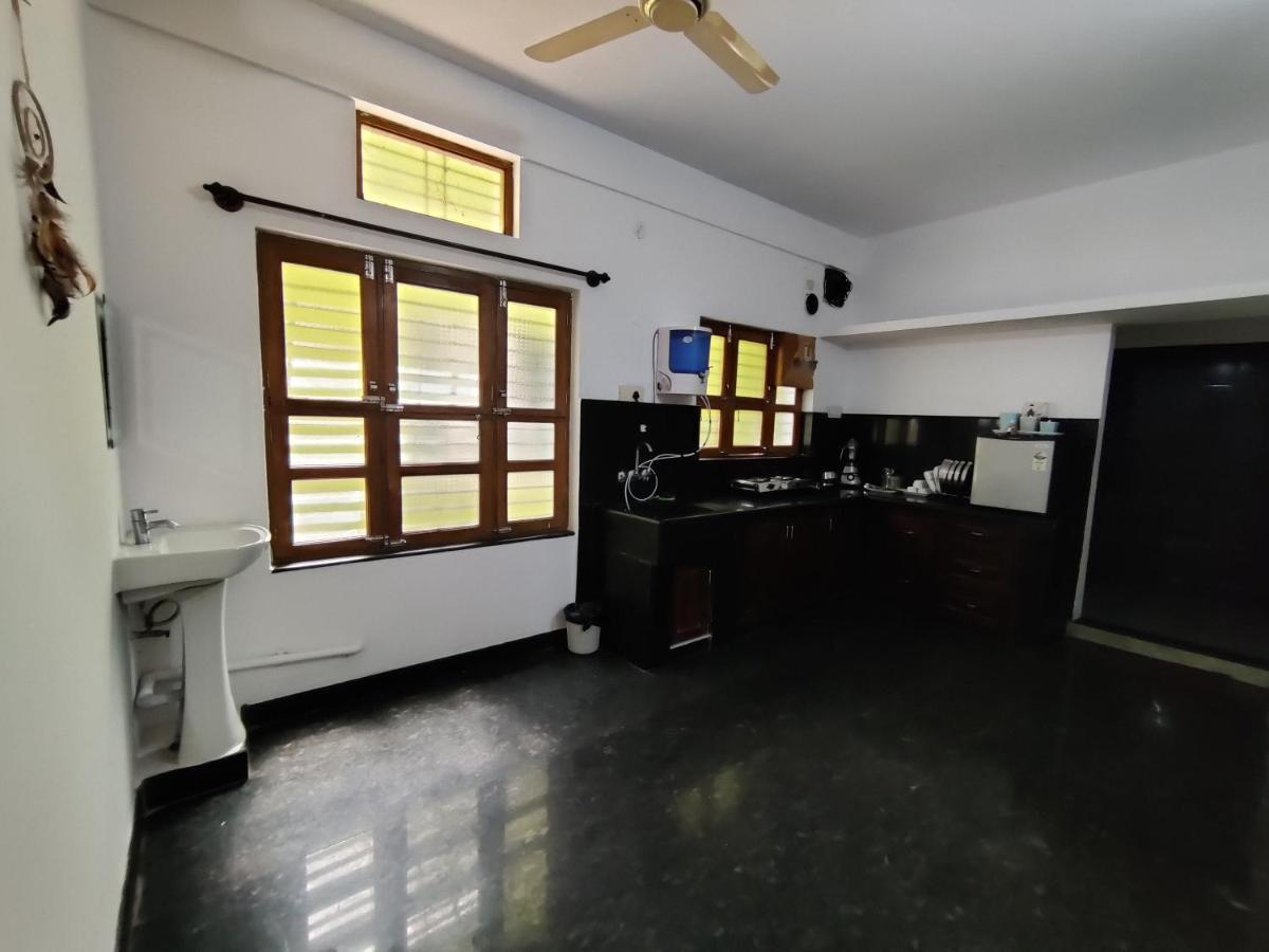 Yoga House Apartment Vanivilasa Puram Exterior photo